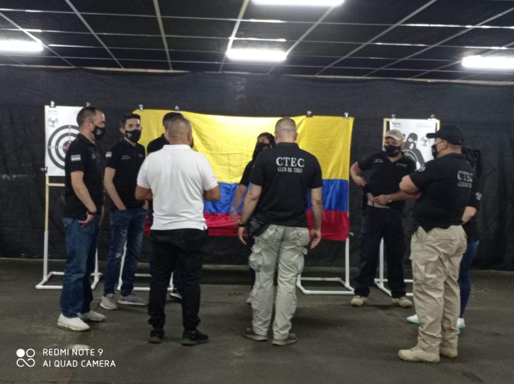 Instructores de Tiro
